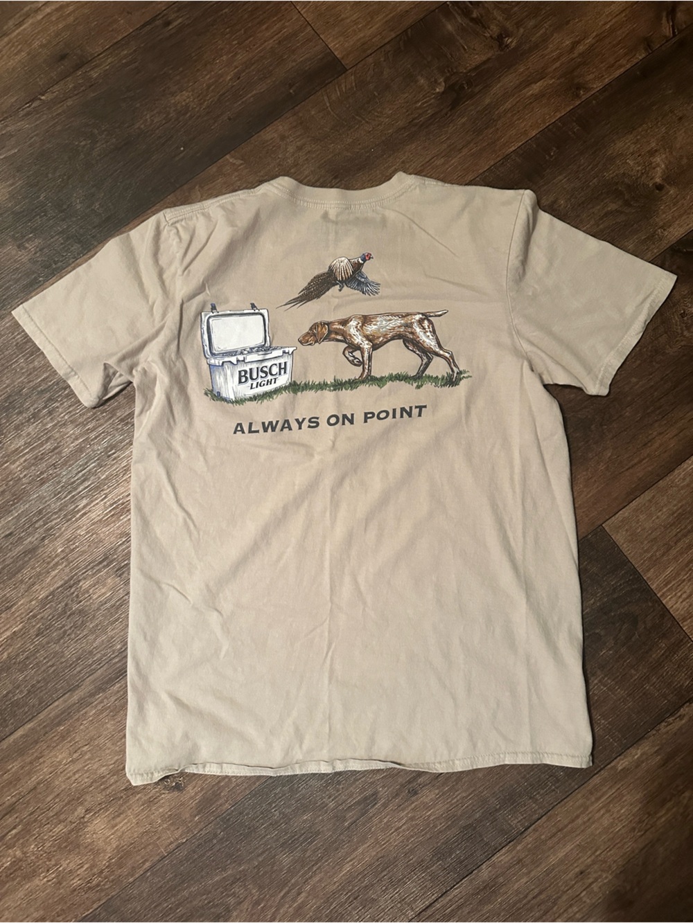 Busch Light Graphic Beige T-Shirt with Hunting Dog and Pheasant